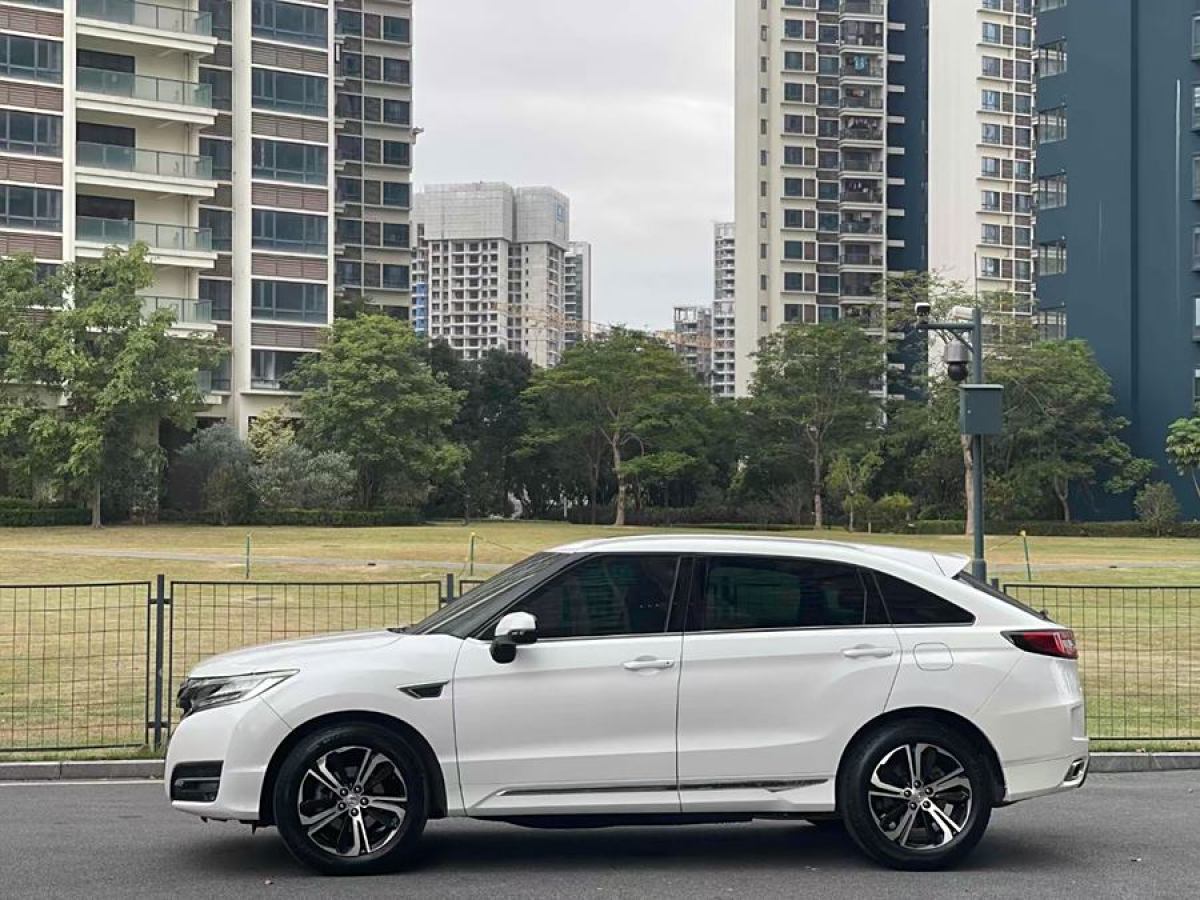 2018年1月本田 UR-V  2017款 370TURBO 兩驅(qū)尊貴版