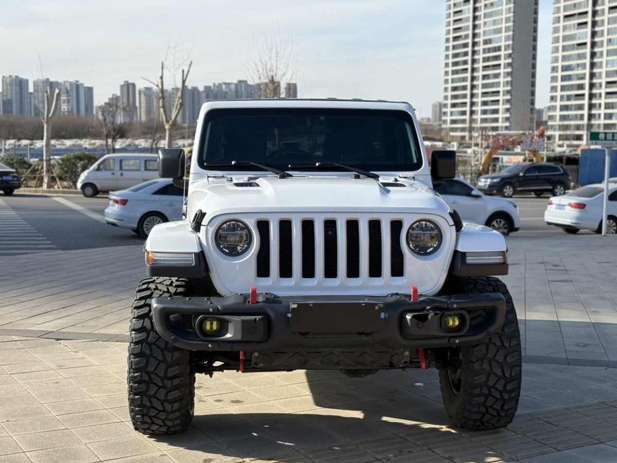 Jeep 牧馬人  2018款 2.0T Sahara 四門版圖片