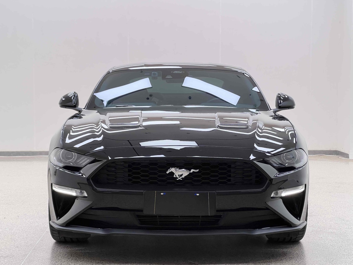 2023年7月福特 Mustang  2021款 2.3L EcoBoost