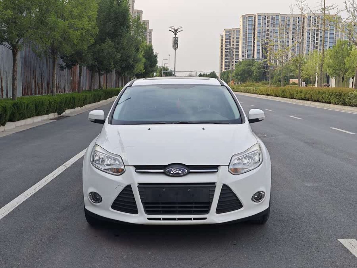 福特 ?？怂? 2012款 三廂 1.6L 手動(dòng)風(fēng)尚型圖片
