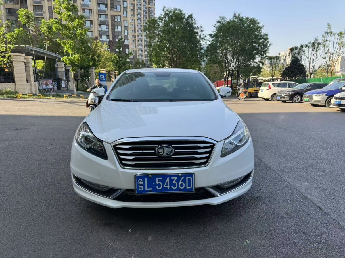 奔騰 B70  2014款 2.0 舒適型圖片