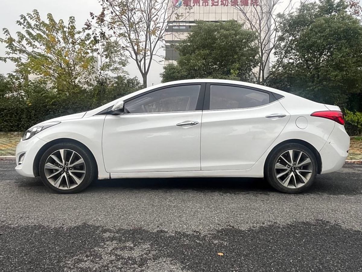 現(xiàn)代 朗動  2015款 1.6L 自動領(lǐng)先型圖片