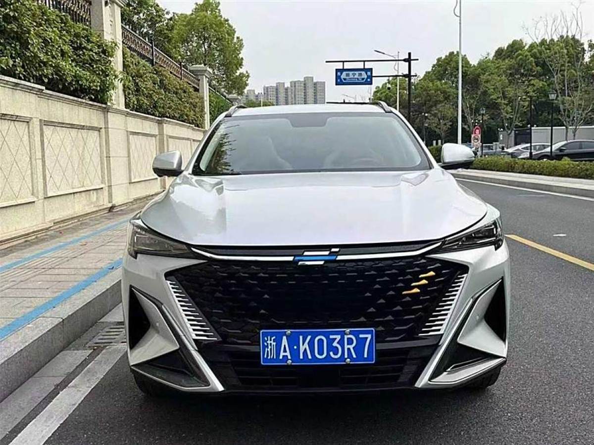 長(zhǎng)安歐尚 長(zhǎng)安歐尚X5 PLUS  2023款 改款 1.5T DCT卓越型圖片