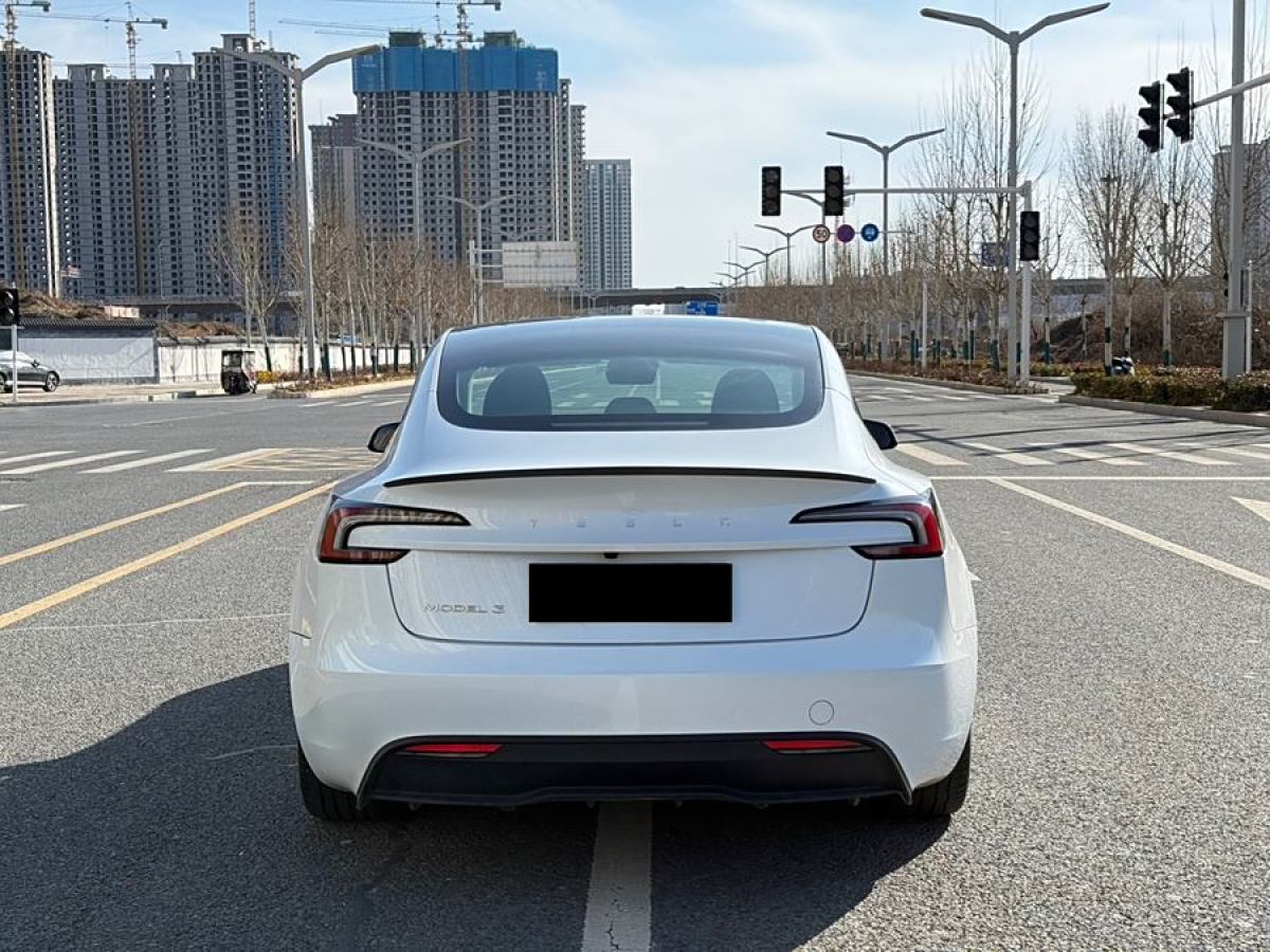 特斯拉 Model Y  2022款 改款 后輪驅(qū)動版圖片