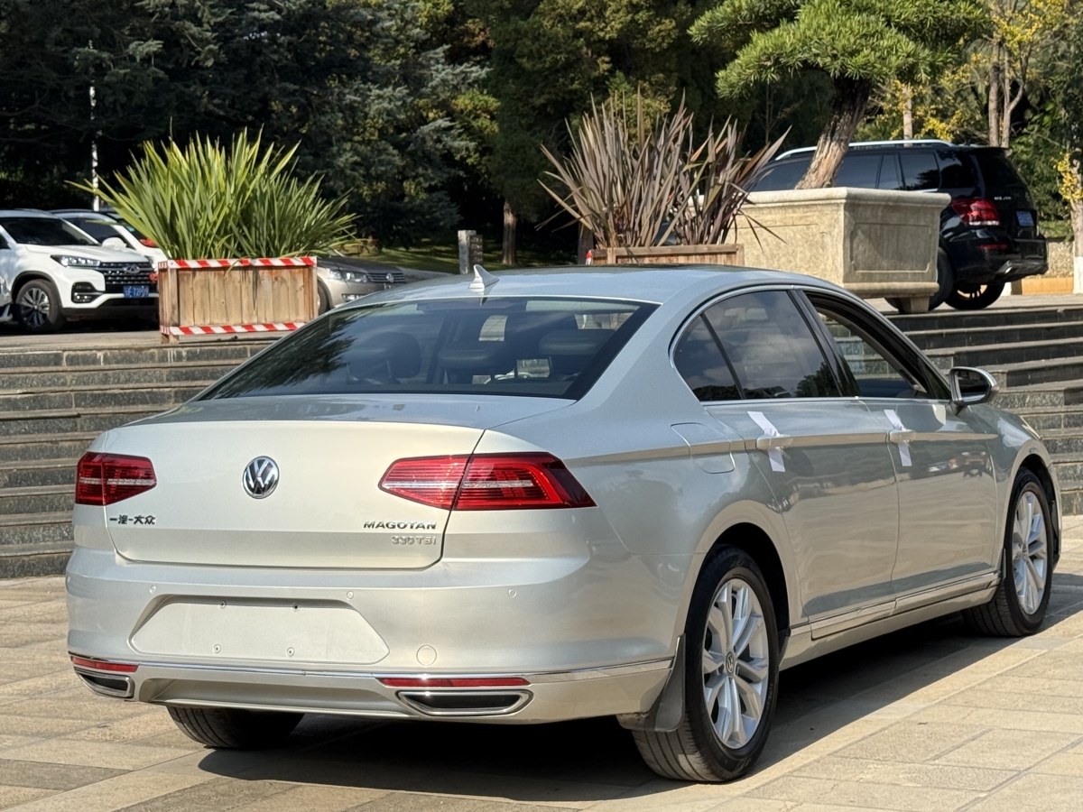 大眾 邁騰  2017款 330TSI DSG 豪華型圖片