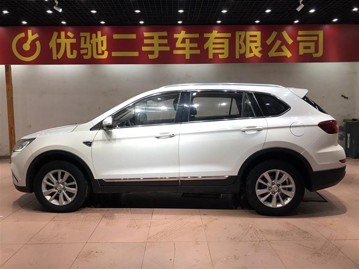 北汽幻速 S6  2016款 1.5T 手動(dòng)領(lǐng)先型圖片