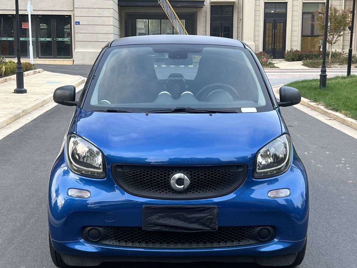 smart fortwo  2015款 1.0L 52千瓦硬頂激情版圖片