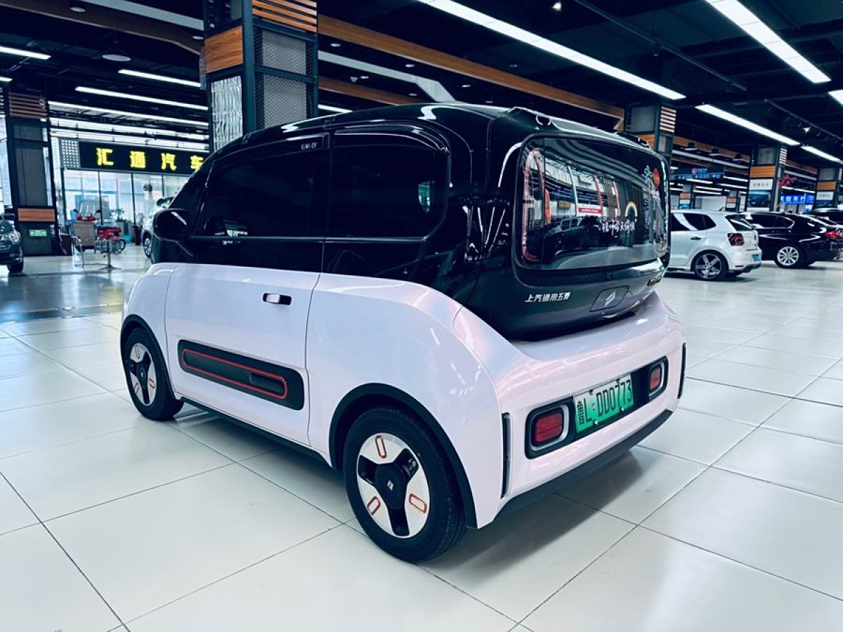 2024年4月寶駿 寶駿KiWi EV  2022款 藝術(shù)家輕享版 三元鋰