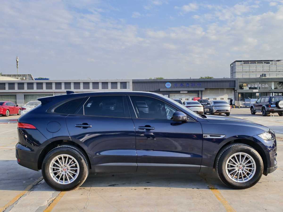 捷豹 F-PACE  2016款 2.0T 兩驅(qū)都市尊享版圖片