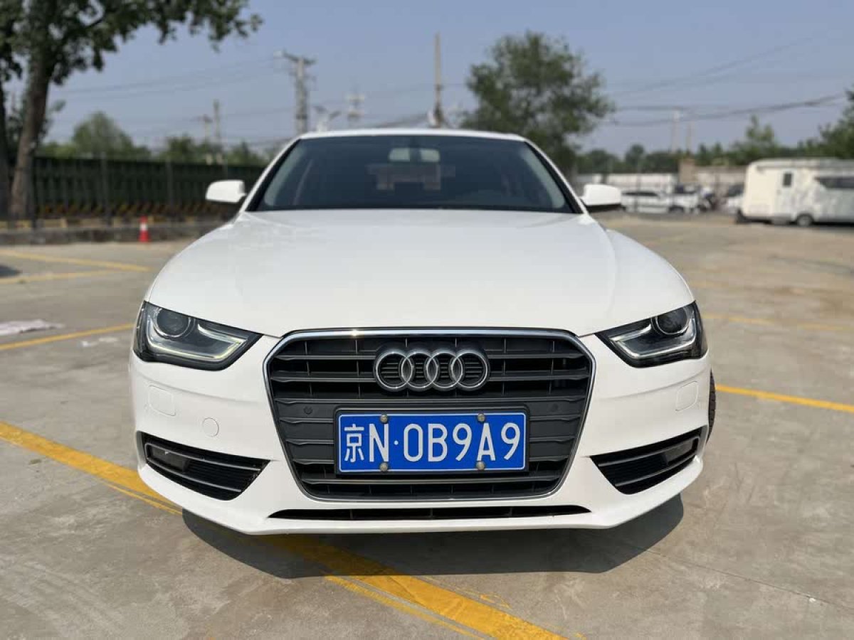 奧迪 奧迪A4L  2015款 35 TFSI 自動(dòng)舒適型圖片