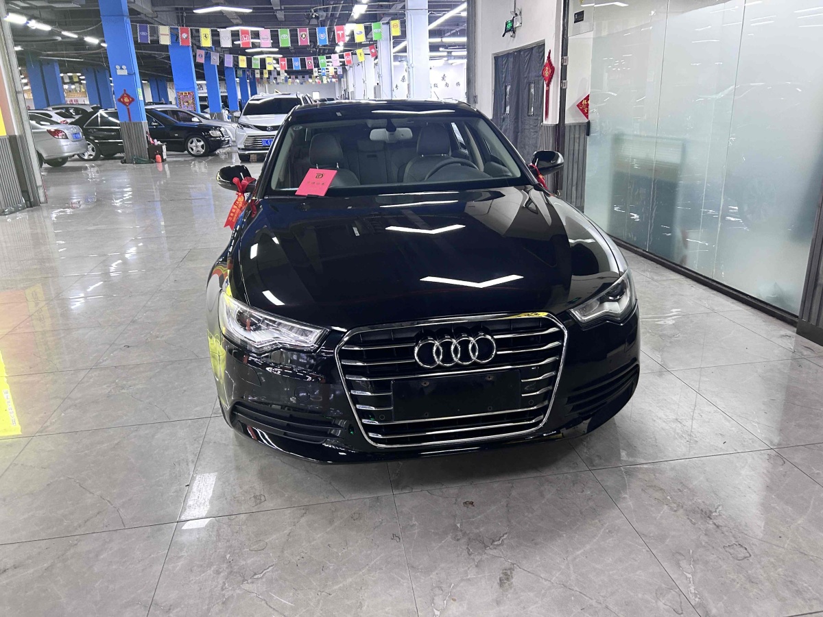 奧迪 奧迪A6L  2012款 TFSI 標(biāo)準(zhǔn)型圖片