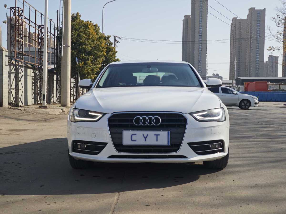 奧迪 奧迪A4L  2015款 35 TFSI 自動標(biāo)準(zhǔn)型圖片