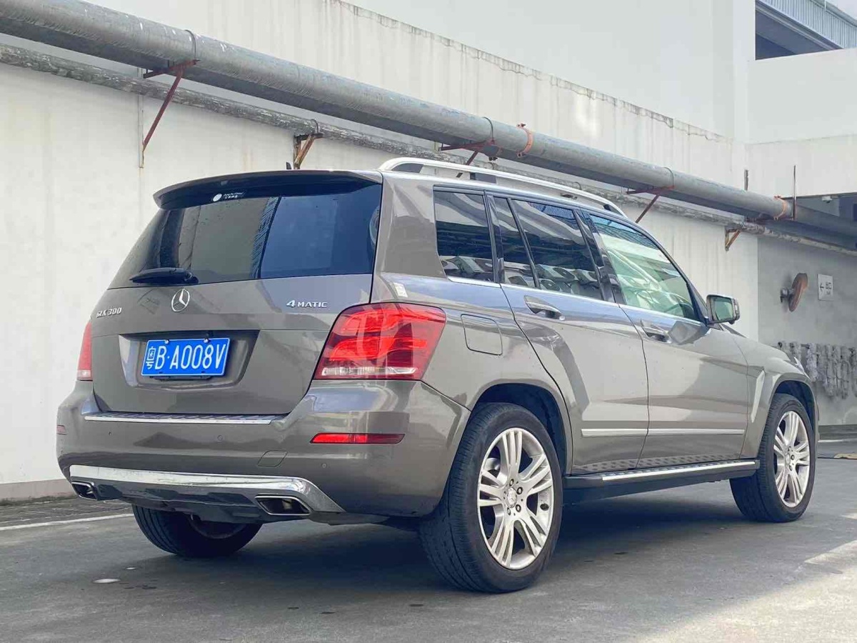 奔馳 奔馳GLK級  2013款 改款 GLK 300 4MATIC 時尚型圖片