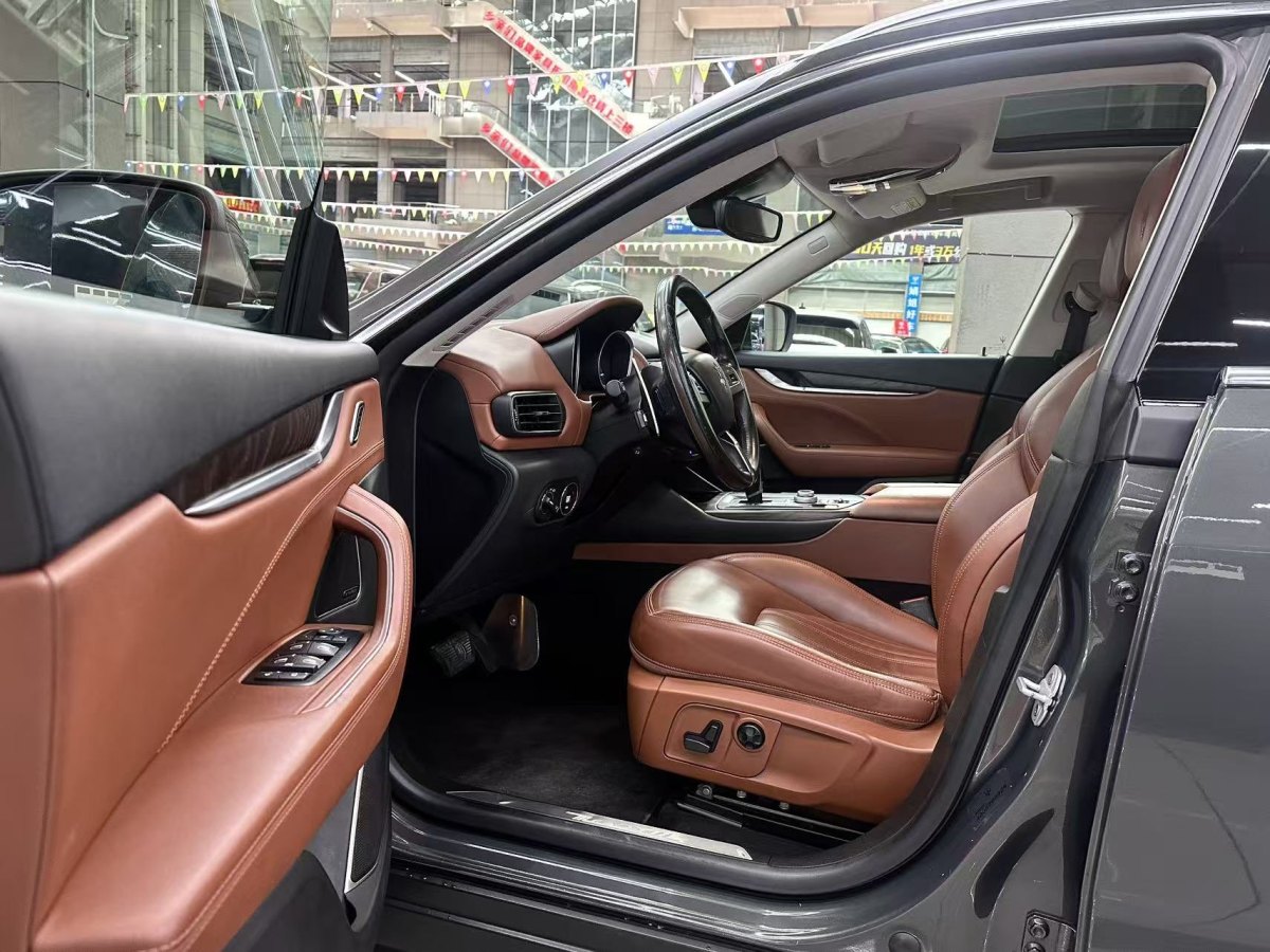 瑪莎拉蒂 Levante  2016款 3.0T Levante圖片