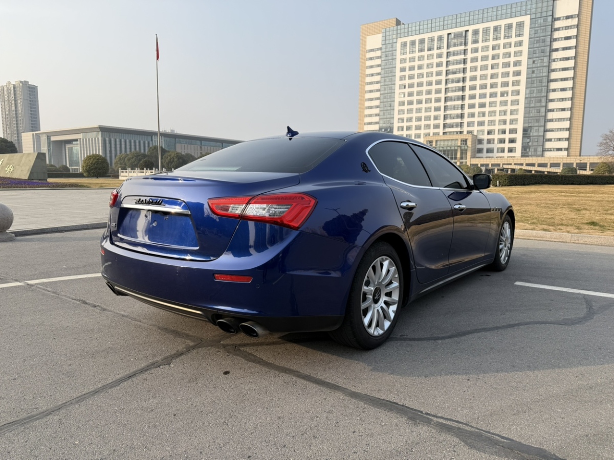 瑪莎拉蒂 Ghibli  2014款 3.0T 標(biāo)準(zhǔn)版圖片