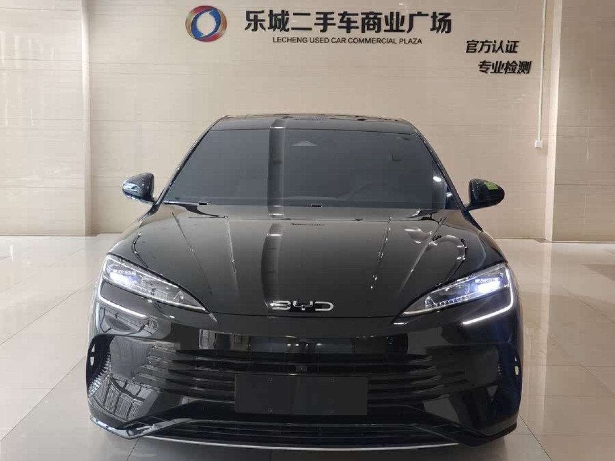 比亞迪 海豹07 DM-i  2025款 DM-i 1.5L 125km 尊貴型圖片