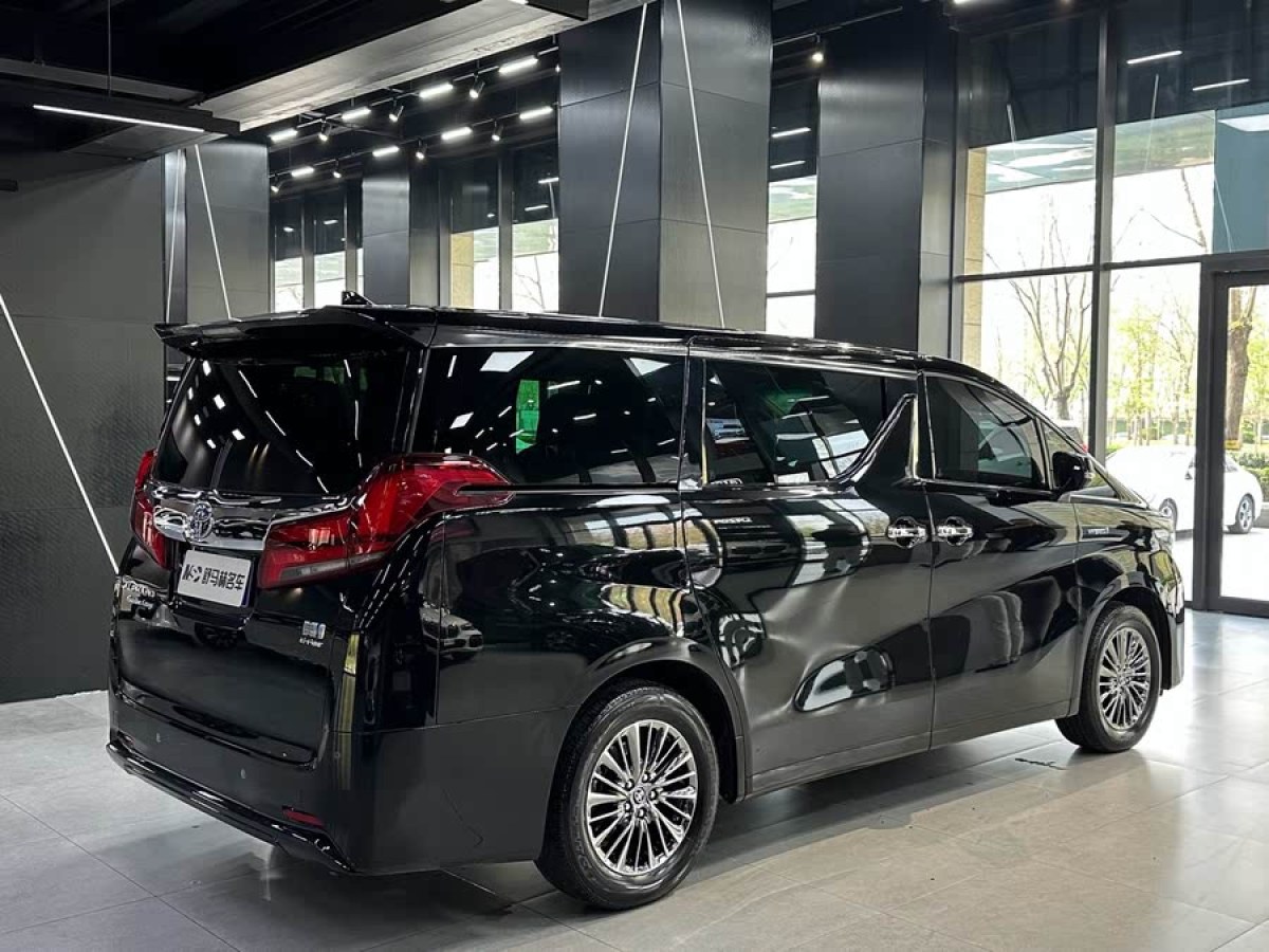 豐田 埃爾法  2021款 雙擎 2.5L 尊貴版圖片