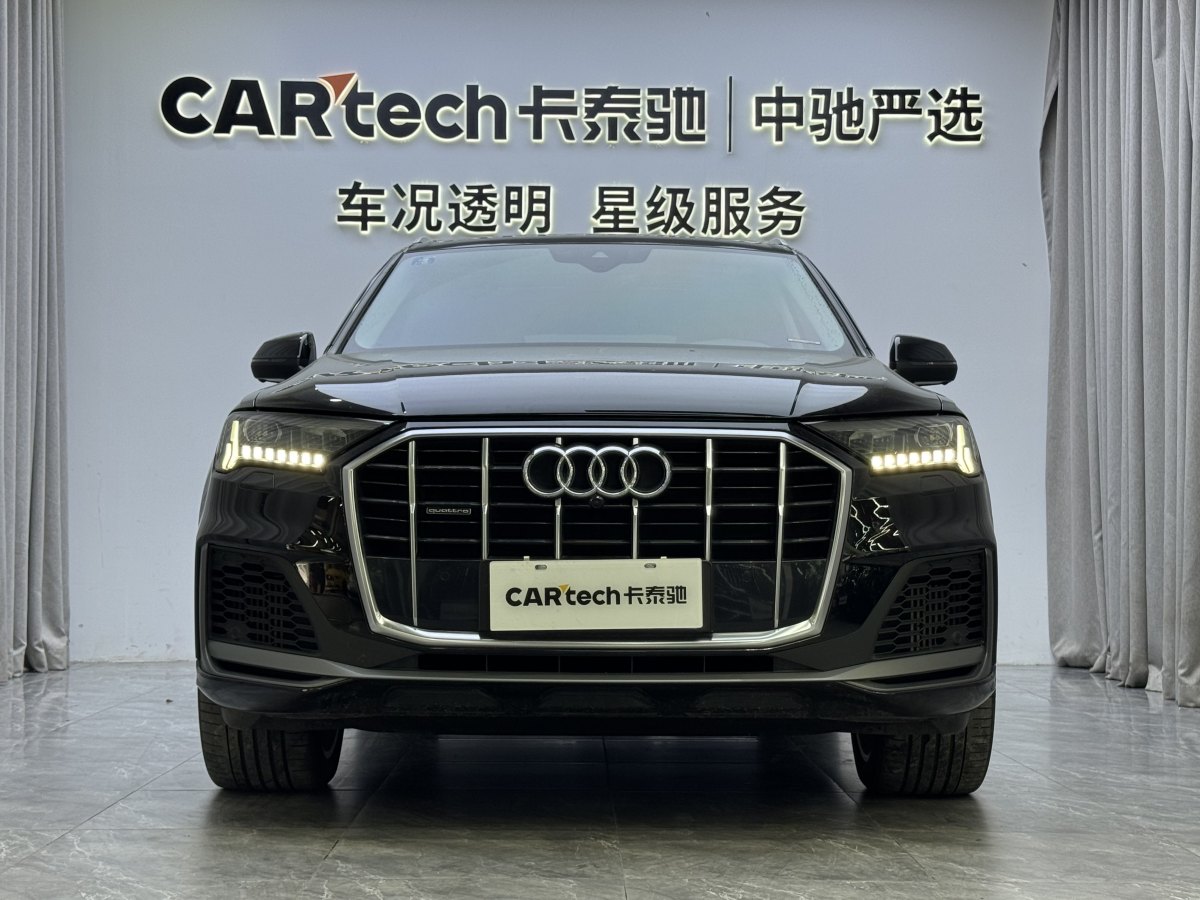 奧迪 奧迪Q7  2023款 55 TFSI quattro S line運(yùn)動(dòng)型圖片