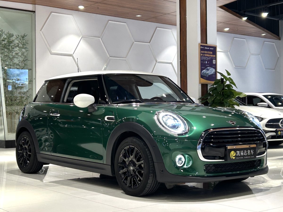 MINI MINI  2021款 1.5T COOPER 經(jīng)典派圖片