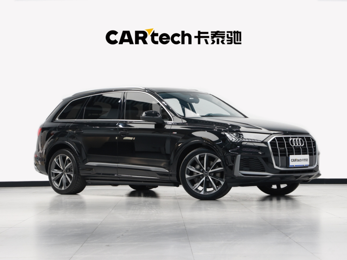 奧迪 奧迪Q7  2023款 55 TFSI quattro S line運(yùn)動(dòng)型圖片