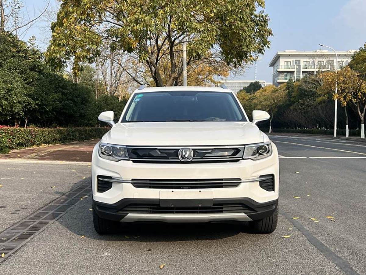 長安 CS35 PLUS  2019款 1.6L 手動暢聯(lián)版 國VI圖片