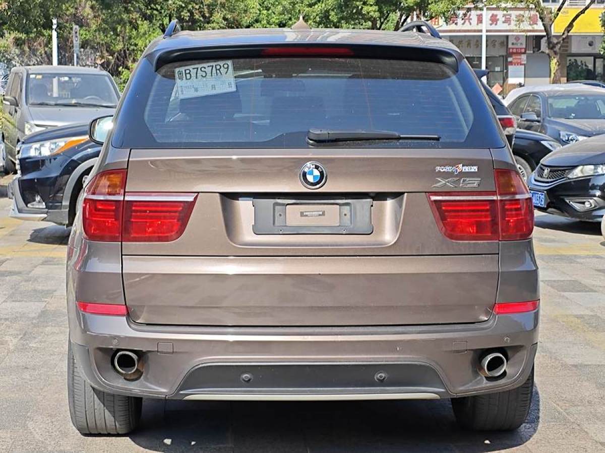 寶馬 寶馬X5  2011款 xDrive35i 領(lǐng)先型圖片