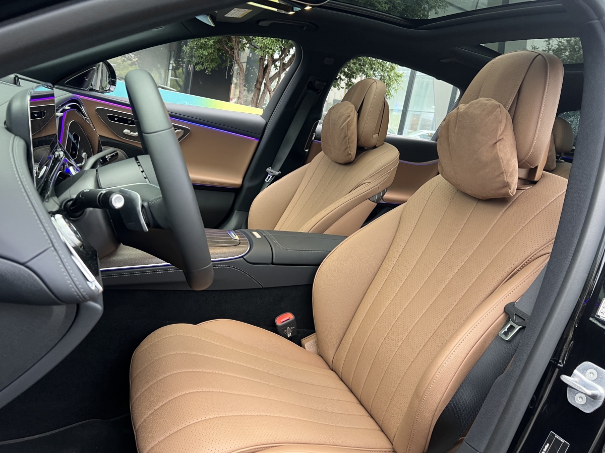 奔馳 奔馳E級  2024款 E 300 L 尊貴型圖片