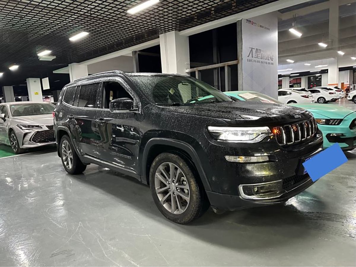 Jeep 指揮官  2018款 2.0T 四驅(qū)臻享版 國(guó)VI圖片