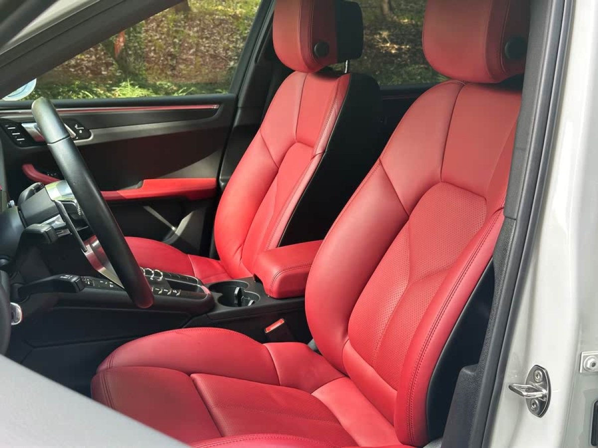 保時(shí)捷 Macan  2020款 Macan 2.0T圖片