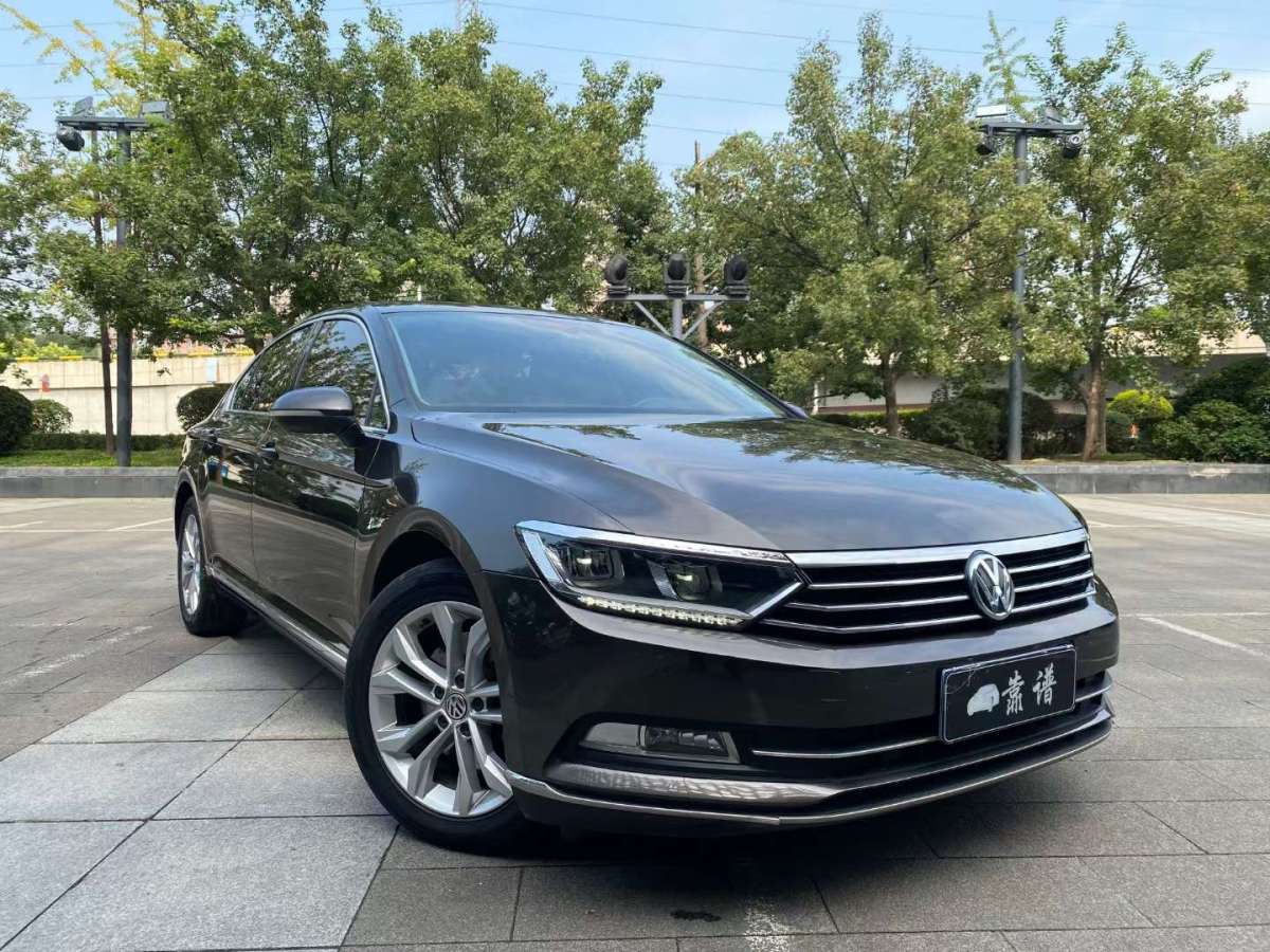 大眾 邁騰  2018款 改款 330TSI DSG 豪華型圖片