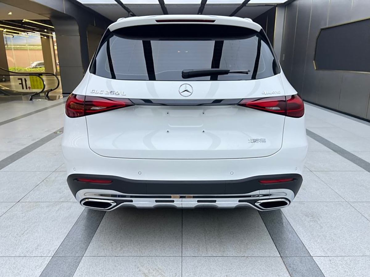 2024年1月奔馳 奔馳GLC  2024款 GLC 260 L 4MATIC 動(dòng)感型 5座