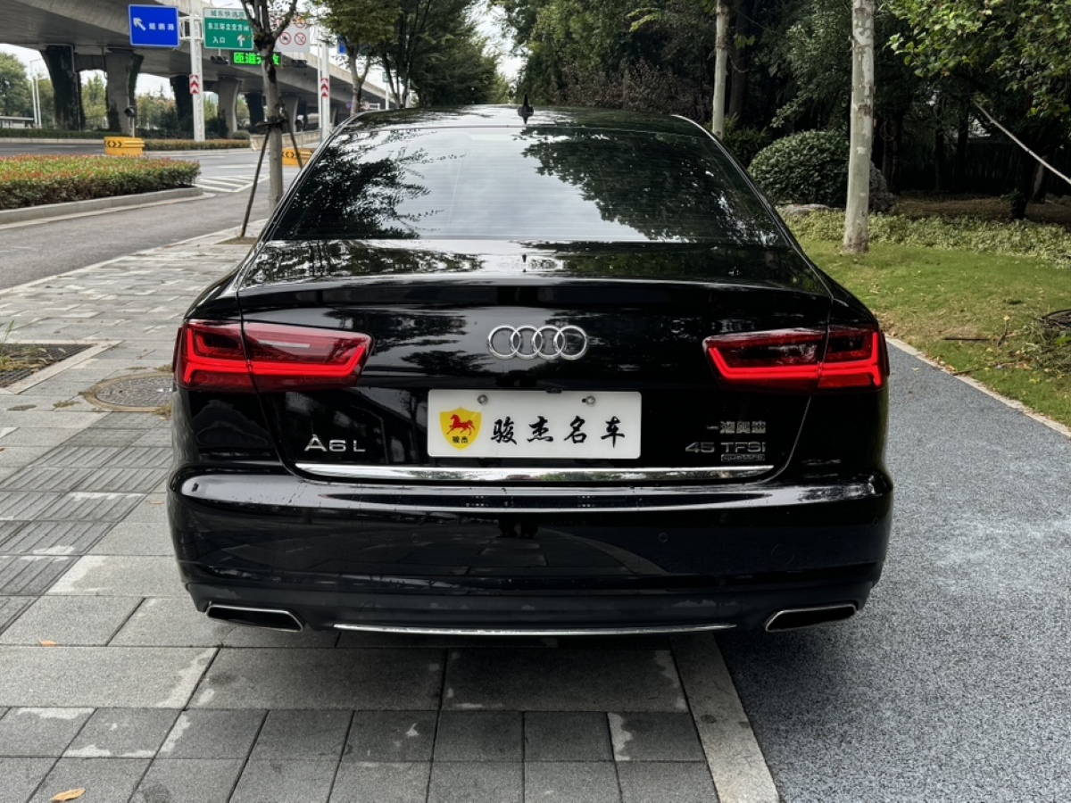 奧迪 奧迪A6L  2016款 45 TFSI quattro 運(yùn)動(dòng)型圖片