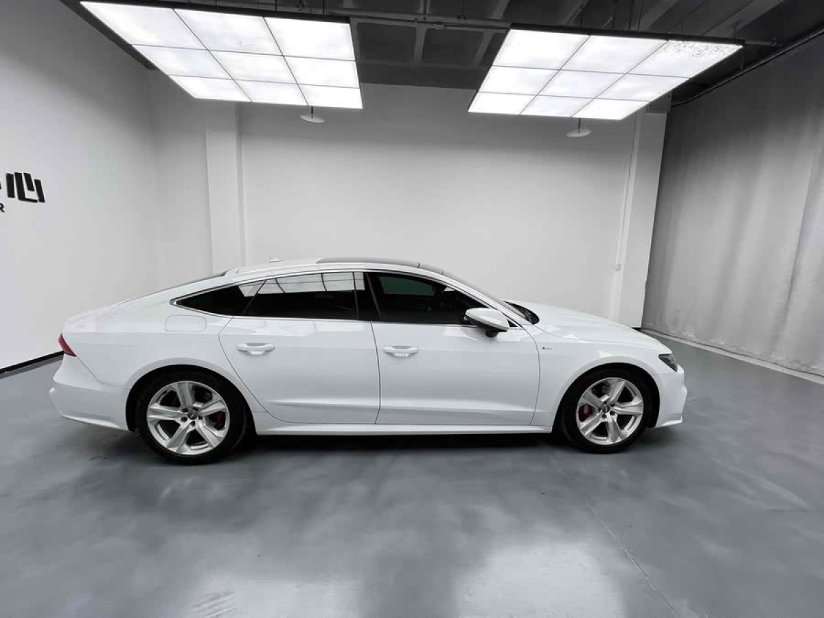 奧迪 奧迪A7  2020款 40 TFSI 豪華型圖片