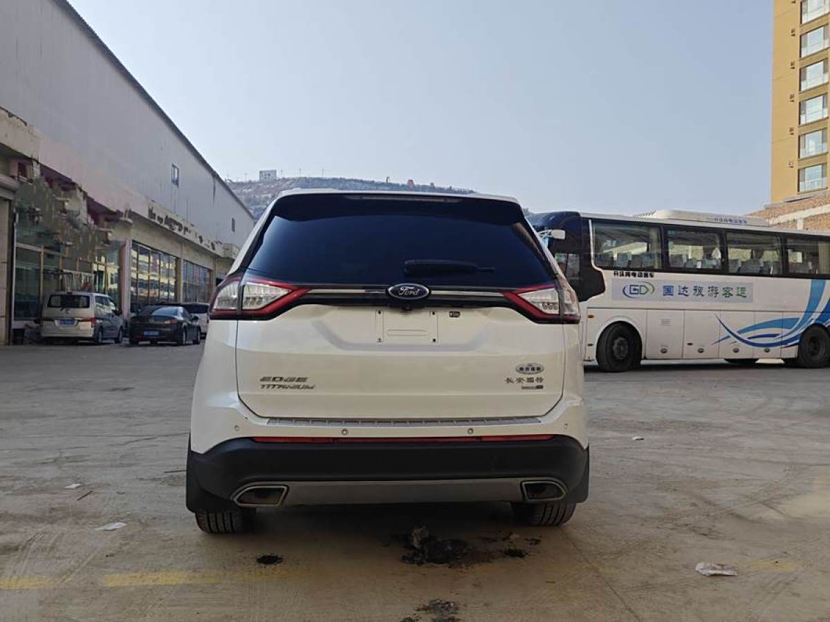 福特 銳界  2018款 EcoBoost 245 四驅(qū)尊銳型 7座圖片