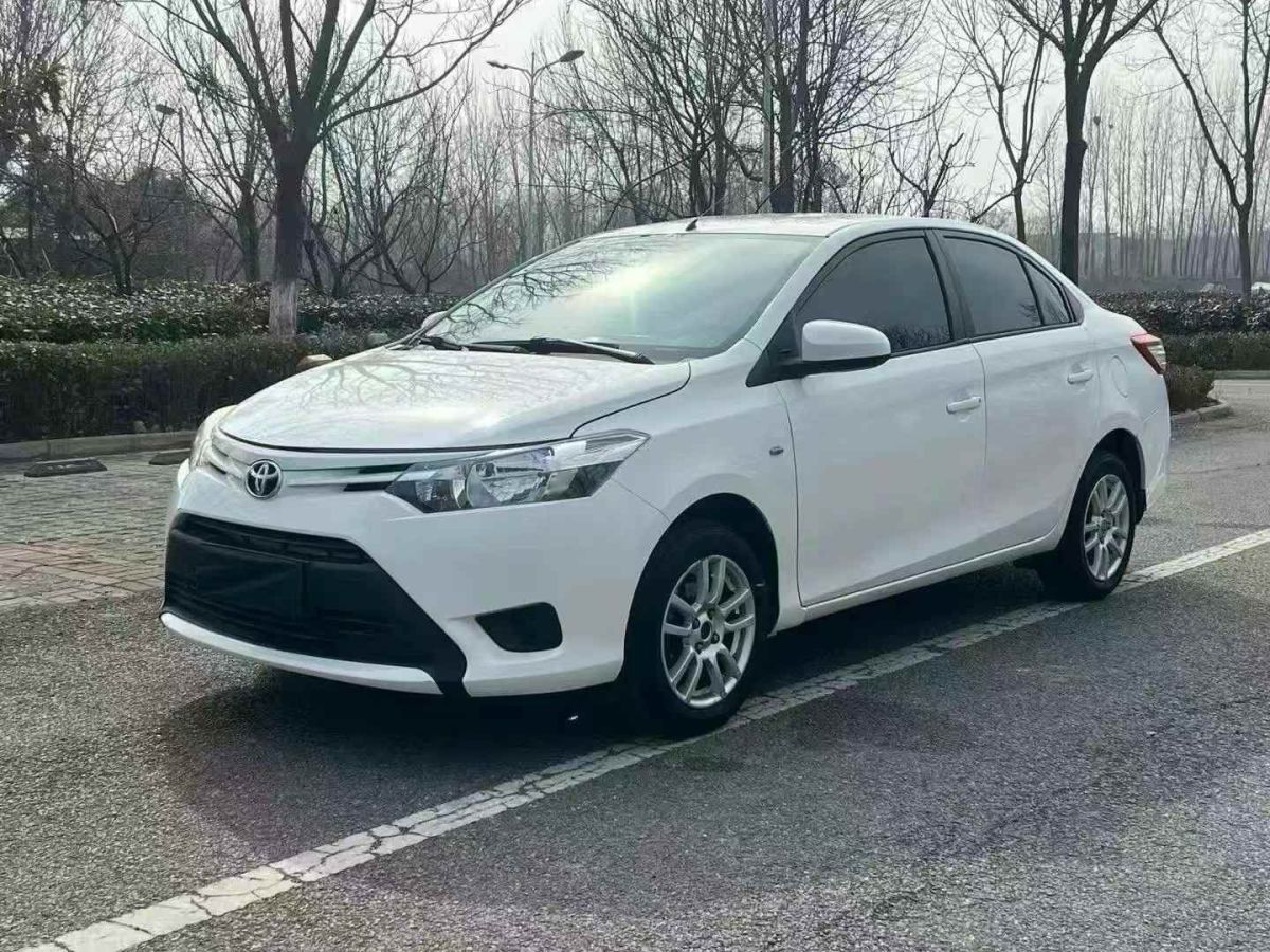 豐田 威馳  2015款 1.5L 自動(dòng)智享星光版圖片