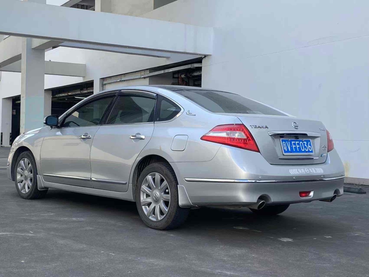 日產(chǎn) 天籟  2009款 公爵 2.5L XV VIP尊享版圖片