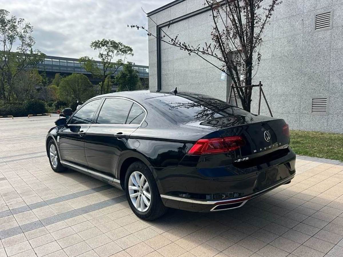 大眾 邁騰  2020款 280TSI DSG 領(lǐng)先型圖片