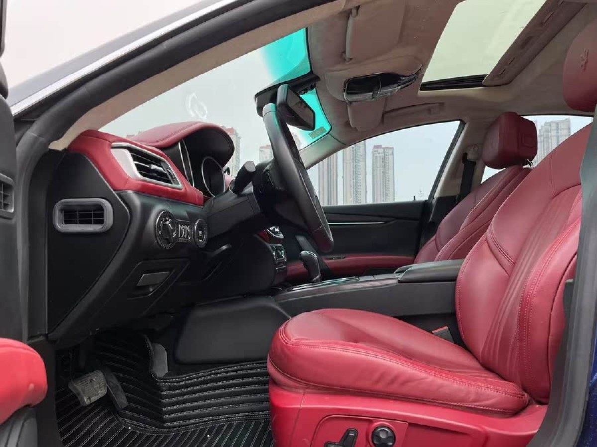 瑪莎拉蒂 Ghibli  2014款 3.0T 標(biāo)準(zhǔn)版圖片