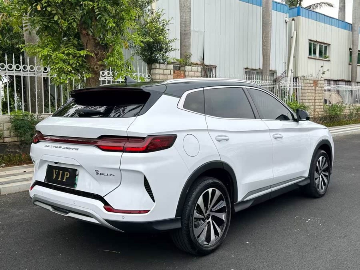 比亞迪 宋PLUS新能源  2023款 冠軍版 520KM 豪華型圖片