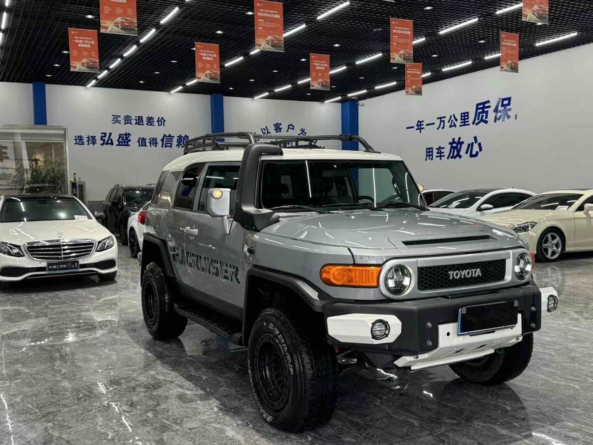 2019年10月豐田 FJ 酷路澤  2007款 4.0L