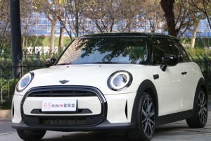 MINI MINI 改款 1.5T COOPER 藝術(shù)家