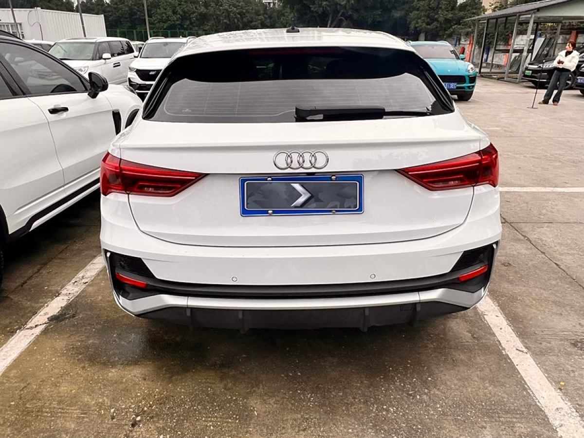 奧迪 奧迪Q3  2020款 40 TFSI 時尚動感型圖片