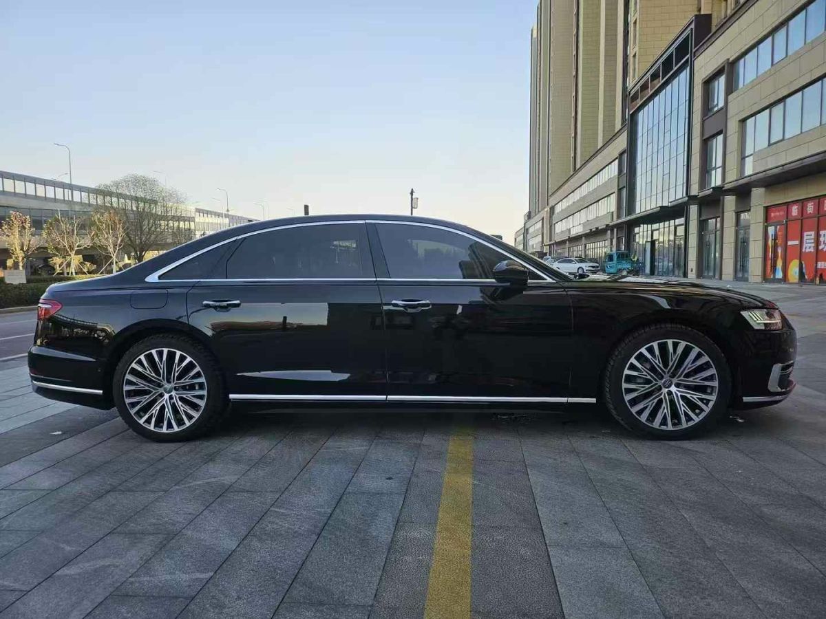 奧迪 奧迪S8  2020款 S8L 4.0TFSI quattro圖片