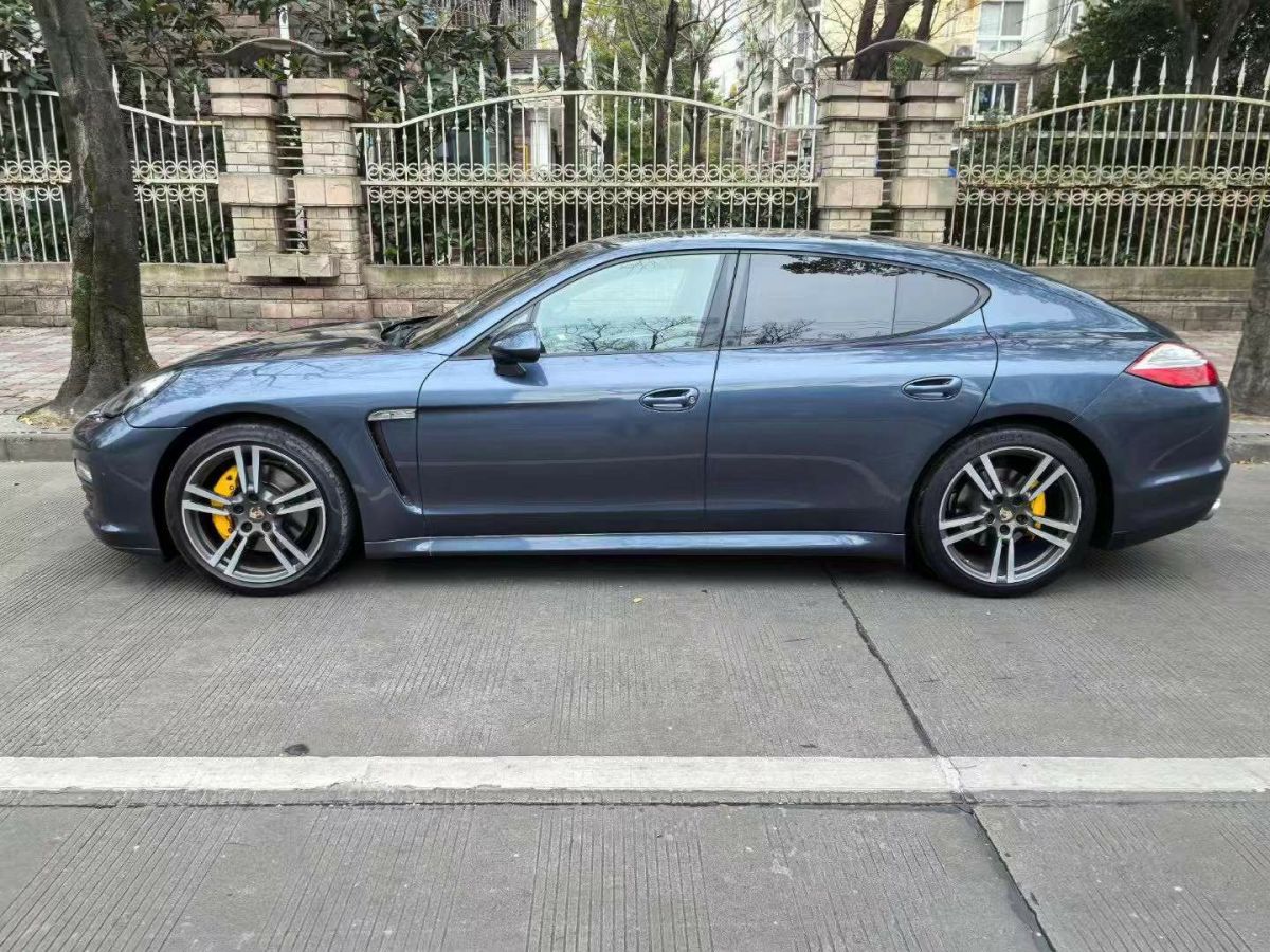 保時(shí)捷 Panamera  2012款 Panamera GTS 4.8L圖片