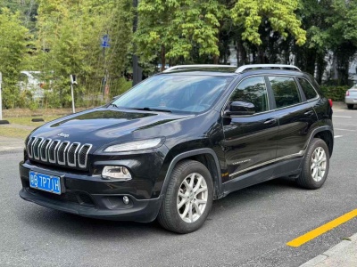 2017年3月 Jeep 自由光 2.4L 领先版图片