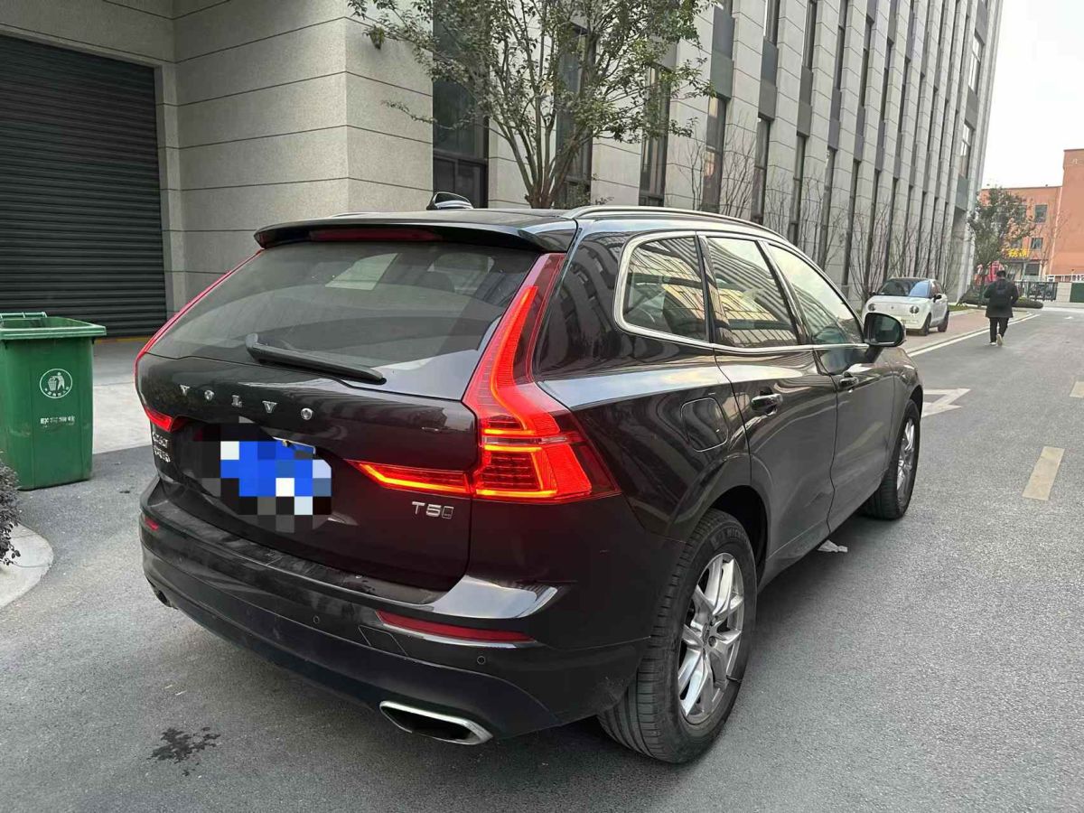 沃爾沃 XC60  2019款 T4 智逸版圖片