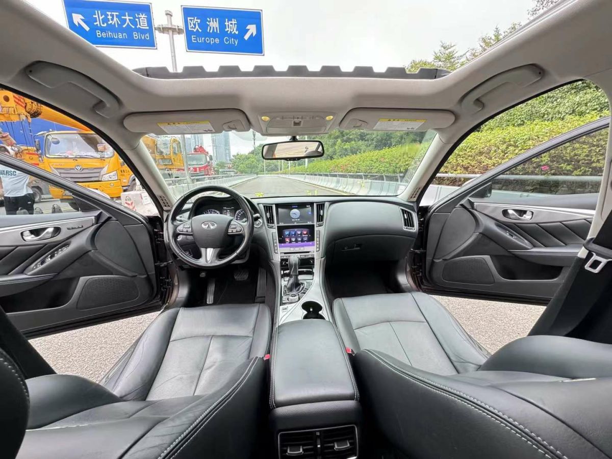 英菲尼迪 Q50  2014款 2.0T 舒適版圖片