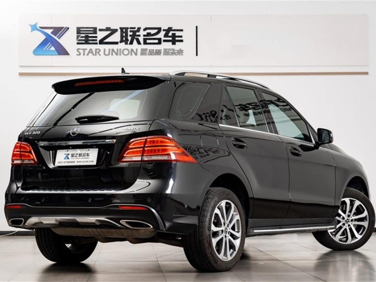 奔馳 奔馳GLE  2017款 GLE 320 4MATIC 動(dòng)感型圖片