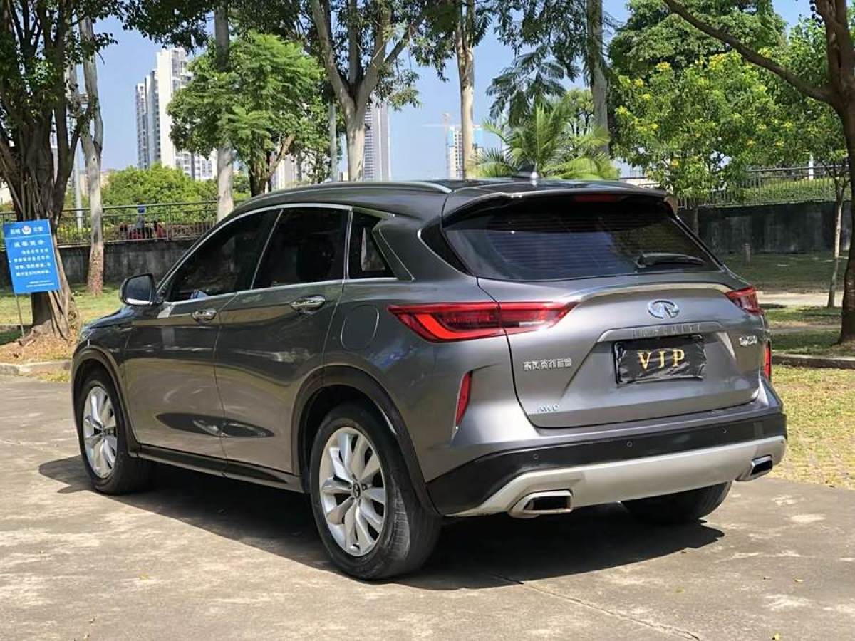 2018年11月英菲尼迪 QX50  2018款 2.0T 四驅菁英版