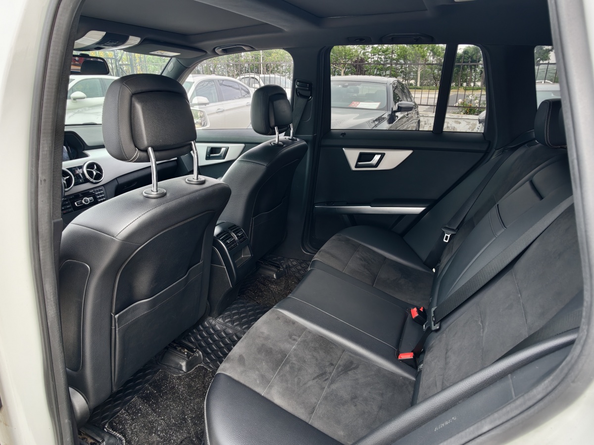 奔馳 奔馳GLK級  2015款 GLK 260 4MATIC 動感型 極致版圖片